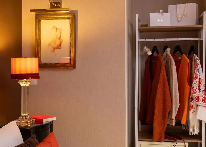 Hotel Des Deux Continents Parigi